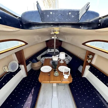 Botel Marine Dream Valencia
