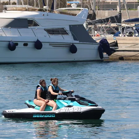 Botel Marine Dream *