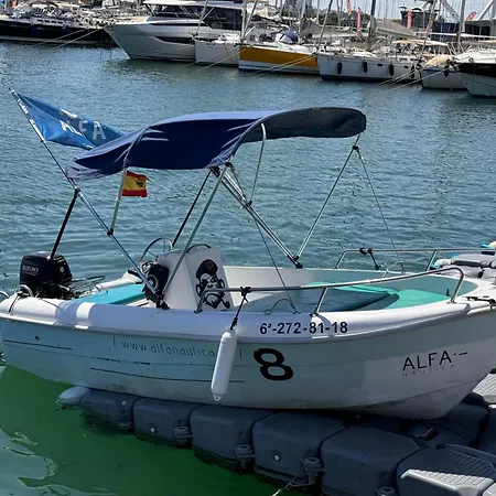 Båthotell Marine Dream