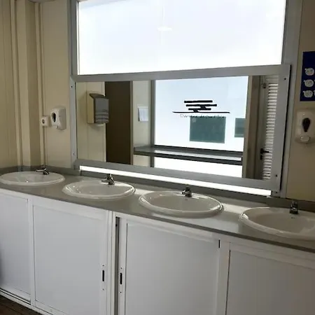 Marine Dream ספינת מלון