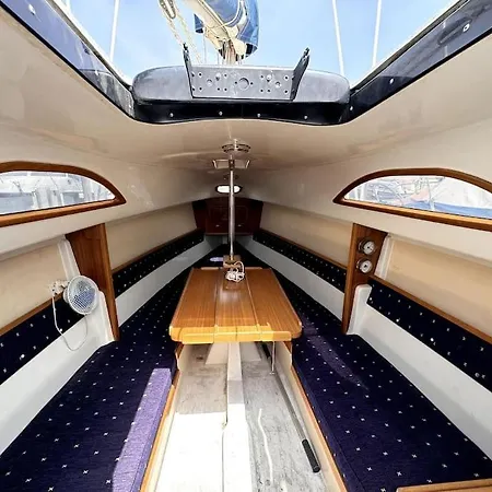 Marine Dream Hotel na wodzie