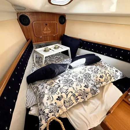 Marine Dream Hotel na wodzie