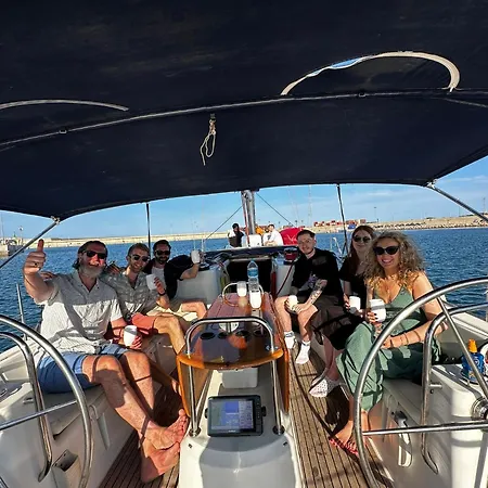 Hotel na wodzie Marine Dream Walencja