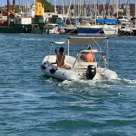 Marine Dream ספינת מלון