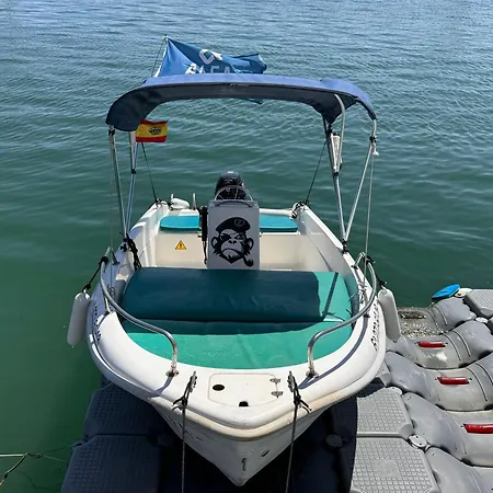 ספינת מלון Marine Dream ולנסיה