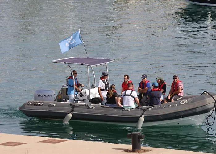 Marine Dream Bateau-hôtel *